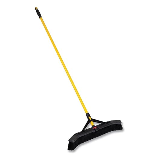 Maximizer 24IN MED Push to Center Broom