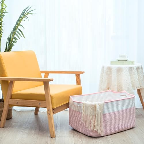 MINTWOOD Design 22in Extra Large Blanket Basket Holder Living Room, Rectangle Rope Woven Storage Basket with Handles for Laundry, Pool Towels, and Shoes, Dog Toy Organizer Bin Box, Light Pink
