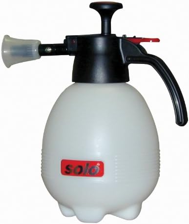 SOLO, 418-2L, 2 Liter One-Hand Pressure Sprayer, Red and White