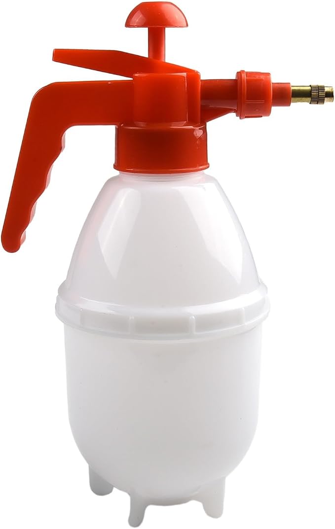 0.8L Car Washer Sprayer Bottle With Hand Pump, Adjustable Brass Nozzle And Automotive Safety Pressure Valve For Pressurized Water Spray