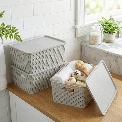 BINO | Plastic Storage Baskets with Lids, 15.5 Liter - 3 Pack, Natural Grey | THE WOVEN COLLECTION | Storage Basket for Shelves | Woven Storage Baskets for Organizing Bins | Pantry Shelf Organizer Bin