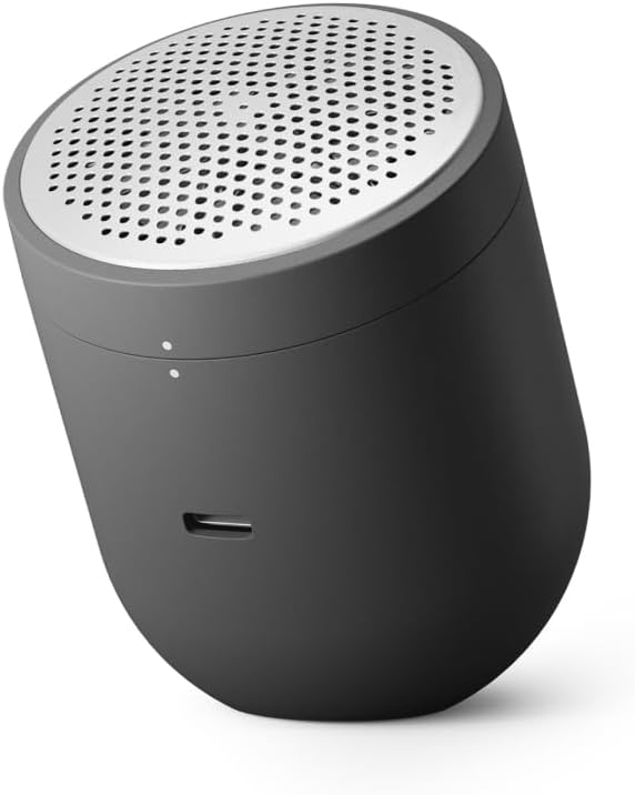 Steamery Pilo Icon Fabric Shaver for Clothes, Rechargeable Lint Remover & Sweater Shaver with USB-C, Replaceable Battery, Dual Mesh Covers, Large Shaving Surface, Scandinavian Design (Black)