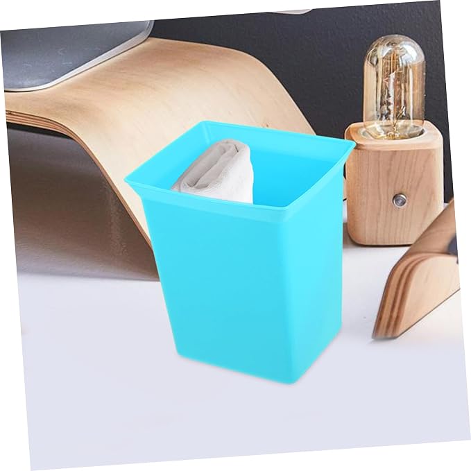 Portable Plastic Utility Basket Compact Cleaning Supplies Caddy Organizer for Hotel and Household Use Elegant and Multifunctional Storage Easy Mobility for Housekeeping Tasks