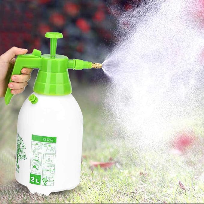 Garden Pump Sprayer, 2L Plant Spray Bottle Handheld Pump Sprayer Pressurized Spray Bottle Large Capacity Sprinkler Tool for Spraying Watering