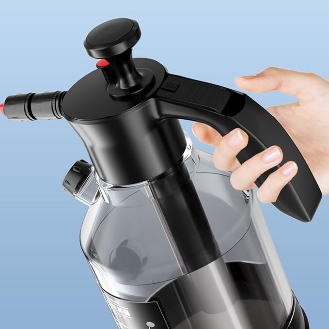Tyenaza Spray Bottle, 2L Hand Pressurized Spray Bottle, Multifunctional Foaming Pump Sprayer, for Home Wash Car, Water Flowers