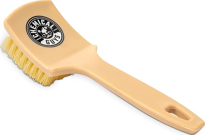 Chemical Guys, Induro 7 Heavy Duty Car Carpet & Upholstery Detailing Brush | Stiff, durable bristles and an ergonomic grip dig into carpet, mats and seats for deep interior fabric cleaning