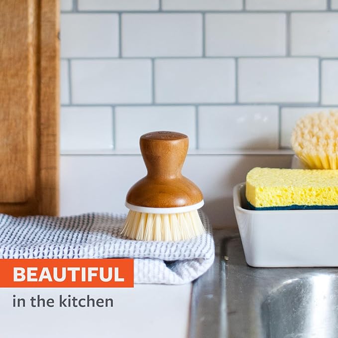 Full Circle Bubbly Palm Brush, Dish Scrub Brush for Nonstick, White, 2pk | Family-safe & formaldehyde-free, with an ergonomic handle for effortless cast iron, nonstick & sink cleanup.