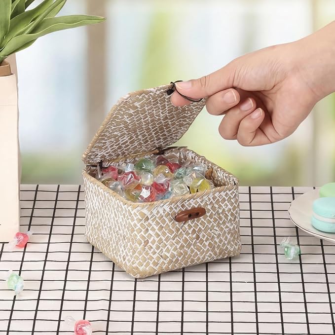 Hipiwe Small Seagrass Basket with Lid Handwoven Decorative Shelf Basket Mini Wicker Storage Box Multipurpose Desktop Organizer for Key Hair Ties, Whitewash 4.7" x 4.7" x 3"