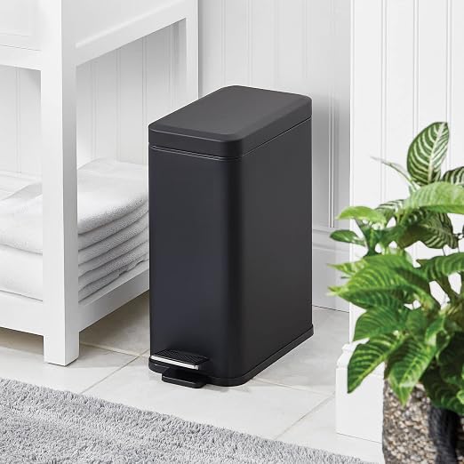 mDesign Pedal Bin — Waste Bin with Pedal, Lid and Plastic Bucket Insert for Bathroom, Kitchen, and Office — Metal Household Rubbish Bin with Ergonomic Design — Black