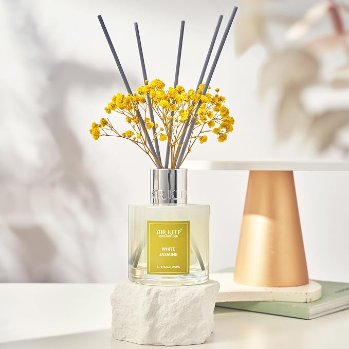 Reed Diffuser Set,6.76 fl oz (200 ml) - White Jasmine Oil Diffusers with 8 Reed Sticks, Home Fragrance Reed Diffuser for Bathroom Shelf Decor