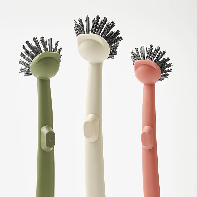 Earth & Mango Magnetic Dish Brush & Scraper, Snaps to Sink, Onyx Black