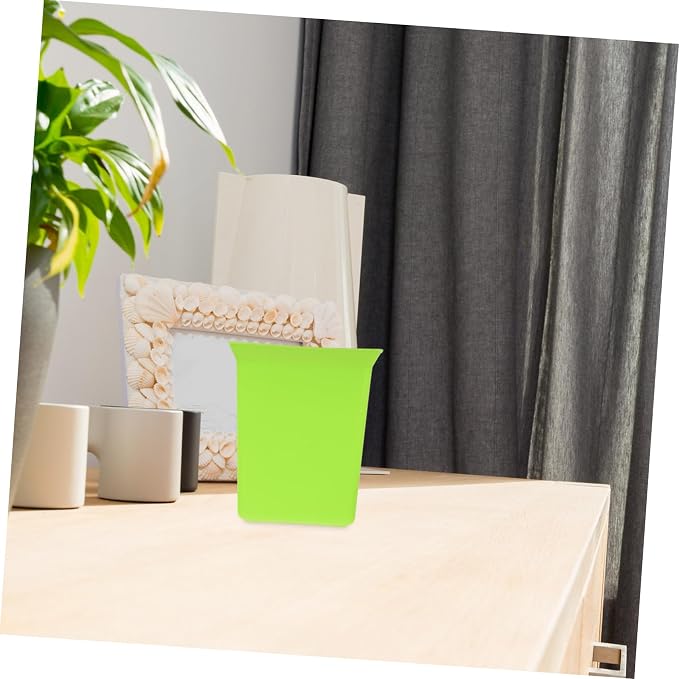 GLEAVI Portable Utility Basket Organizer Compact Plastic Cleaning Supplies Caddy for Hotels and Households Spacious Design Storage