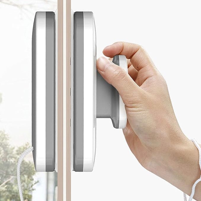 Magnetic Window Cleaner, Adjustable Double Side Glass Cleaning Tool with Anti Pinch Design Safety Rope Ergonomic Handle for Home Shower Glass ABS 15 x 10 cm 2 Piece