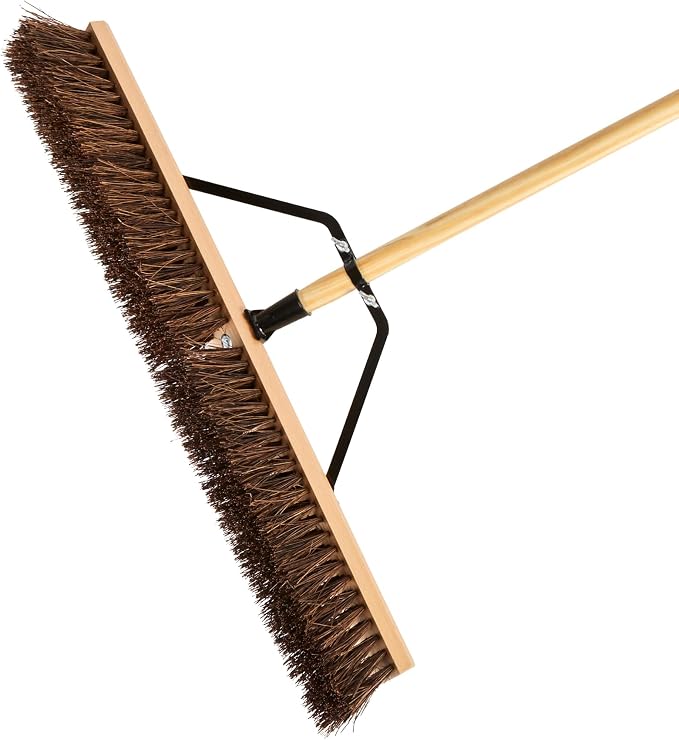 Restaurantware-Clean Tek Professional 30 Inch Push Broom, 1 Heavy-Duty Broom with 60â€ Handle - Palmyra Bristles, Use Indoor and Outdoor, Wooden, Commercial Use, for Deck, Driveway, Garage, Patio