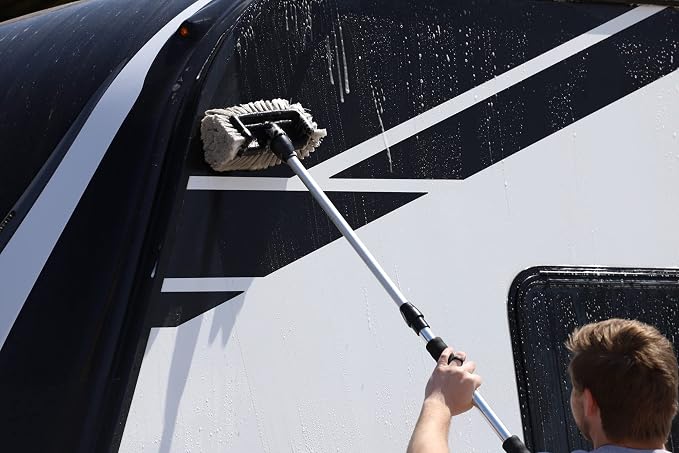 303 RV Wash & Seal, 1 Gallon | pH-neutral wash that cleans, shines, and leaves a streak-free finish on RVs and campers.