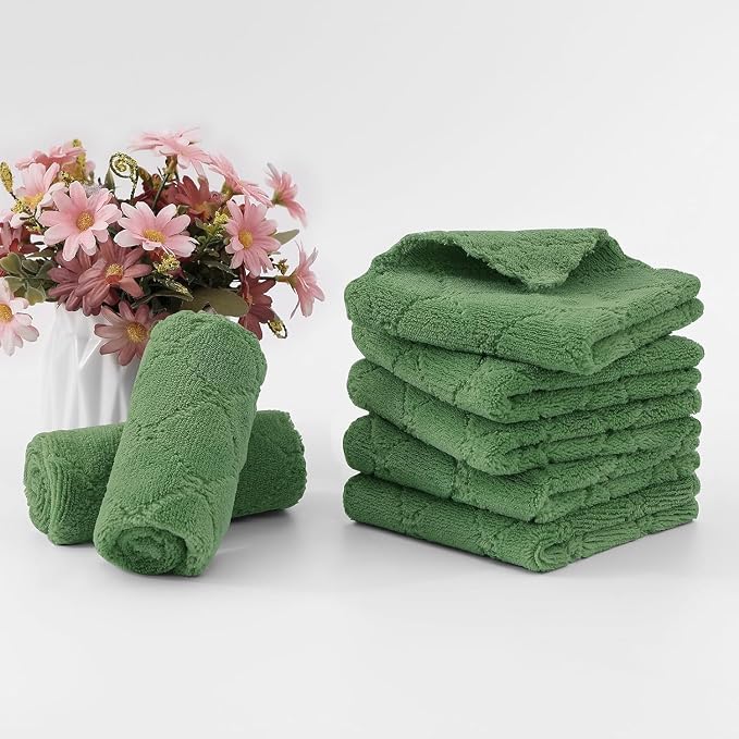 Homaxy 18 Pack Super Soft Absorbent Dish Cloths, 10" x 10", Grass Green | Coral Velvet, Nonstick Oil Fast Drying Microfiber Cleaning Cloth, No Lint Household Dishcloths