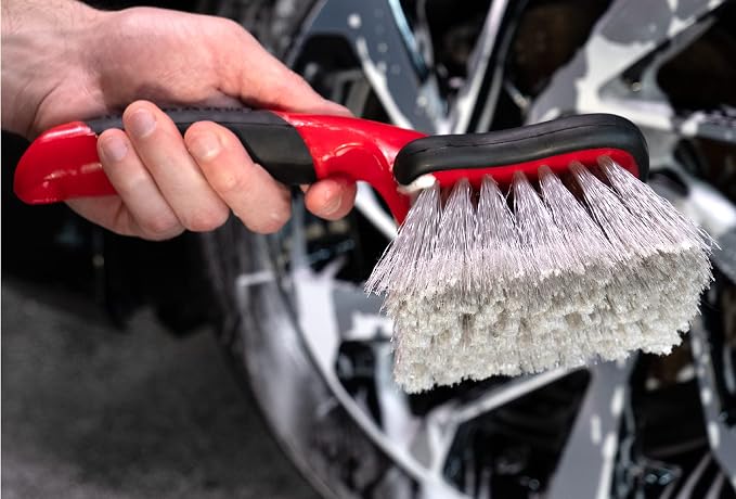 Mothers Car Wash Brush, Wheel and Fender Brush, Short Handle Tire Cleaner for Car Detailing, 10 Inch, Red/Black