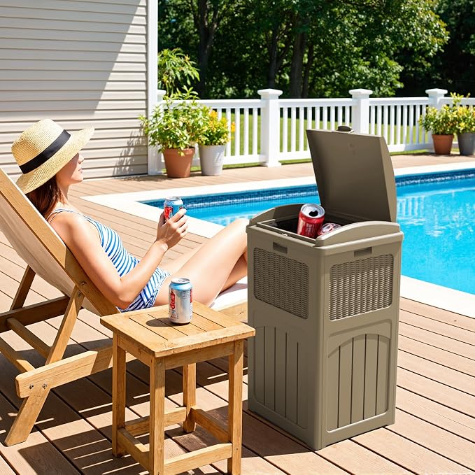 Greesum 33 Gallon Resin Outdoor Trash Can with Lid, Waterproof, Brown | Resin Garbage Bin,UV-resistant for Hideaway, Patio, Deck, Light