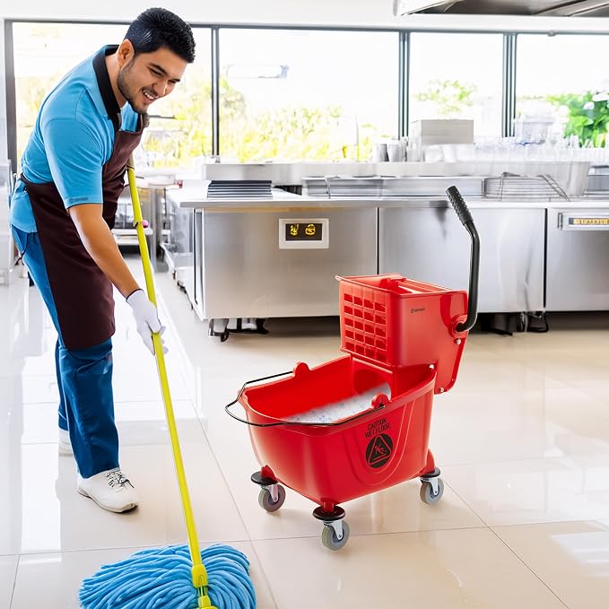Dryser Commercial Mop Bucket with Side Press Wringer, 26 Quart, Red