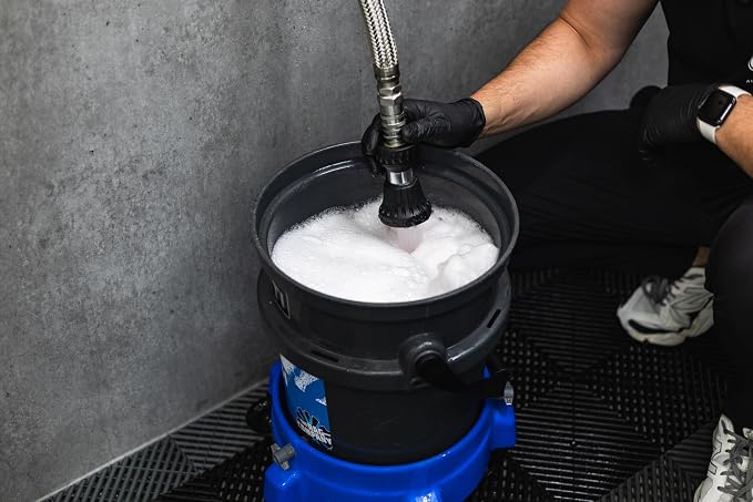 Cherry Suds Car Wash Soap - pH-Balanced Soap Creates Thick Foam in A Bucket; Safe on Waxes, Coatings, and Sealants; High Lubricity; Cherry Scent - 128 oz