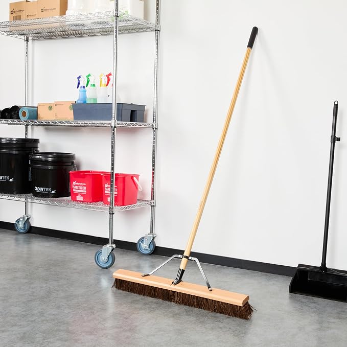 Restaurantware-Clean Tek Professional 30 Inch Push Broom, 1 Heavy-Duty Broom with 60â€ Handle - Palmyra Bristles, Use Indoor and Outdoor, Wooden, Commercial Use, for Deck, Driveway, Garage, Patio