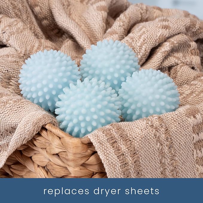S&T INC. Reusable Plastic Dryer Balls, 4 Pack, 2.5" Diameter, Light Blue | Dryer Balls, Fabric Softener for Laundry, Reusable, Cut Down Dry Time, Replaces Dryer Sheets