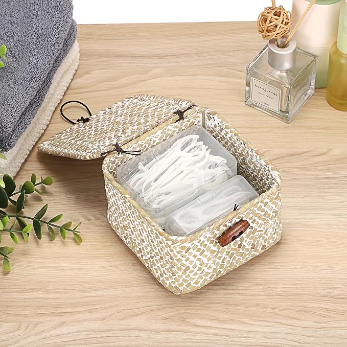 Hipiwe Handwoen Seagrass Basket with Lid Mini Woven Wicker Box,3.5"x3.5"x2" | Decorative Shelf Basket for Bathroom Home Office Organizer, Key Basket Holder for Entryway Table, Whitewash