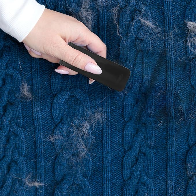 4pcs Foldable Lint Remover Brush Set with Electrostatic Cleaning for Clothes and Pet Hair, Portable Dust and Fabric Hair Remover Tool for Travel and Housekeeping