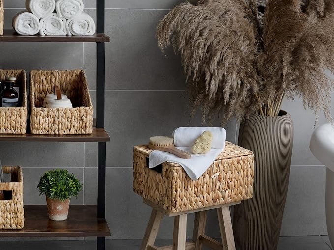 StorageWorks Wicker Basket with Lid, Storage Baskets with Lids, Hyacinth | Woven Baskets with Lids for Shelves, Wicker Storage Baskets with Lids, Lidded Baskets for Organizing, Meidum, 1 Pack